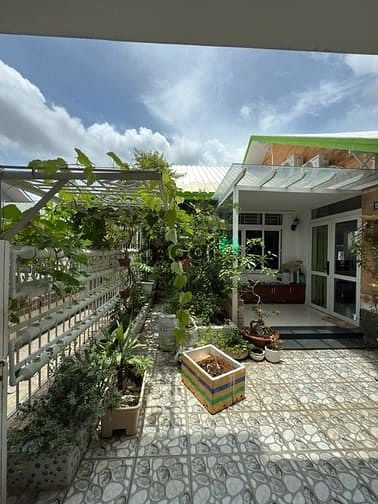 Cho thuê Penthouse chung cư H2 Quận 4 - 178m² chỉ 25 triệu/tháng