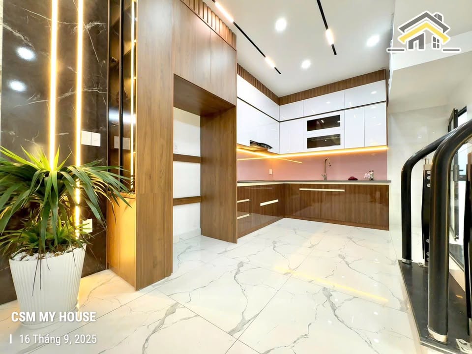 Nhà 4 tầng Đằng Lâm, Hải An 45m² giá 3.35 tỷ - Ô tô vào tận cửa!