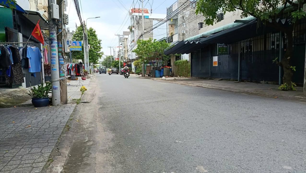 Nhà 1 trệt 1 lầu mới tại Quang Vinh, Biên Hòa 80m² giá 5.3 tỷ - Sổ hồng đầy đủ!