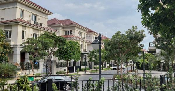 Biệt thự Saroma Villa Quận 2, 331m² giá 150 triệu - Thiết kế hiện đại, không gian sống lý tưởng!