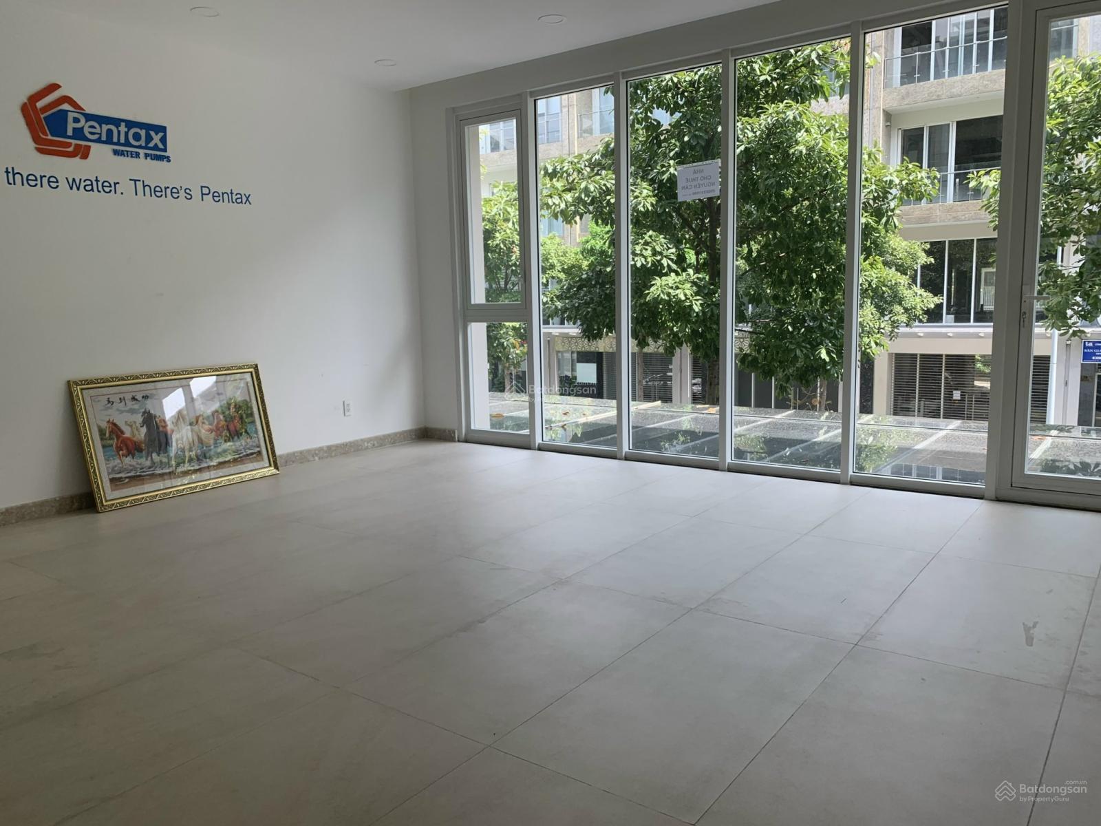 Shophouse Sari Town Sala Đại Quang Minh 550m² giá 105 triệu - Chính chủ cho thuê gấp!