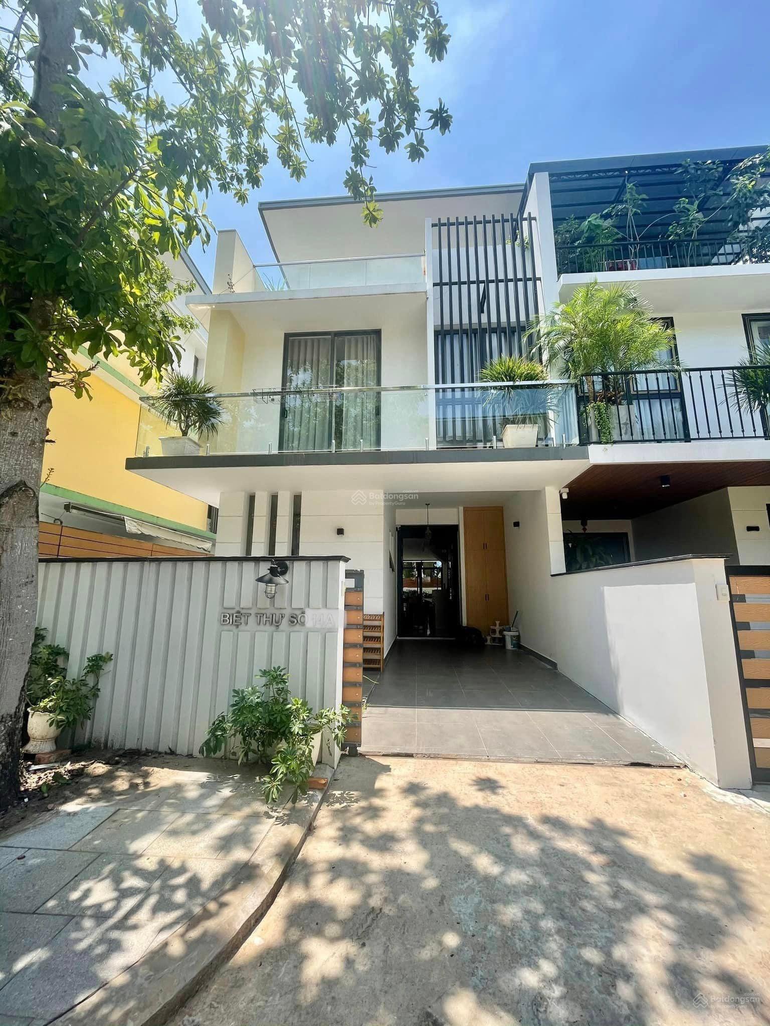 Biệt thự song lập The Garland Quận 9 200m² giá 22.5 tỷ - Nhà hoàn thiện sang trọng!