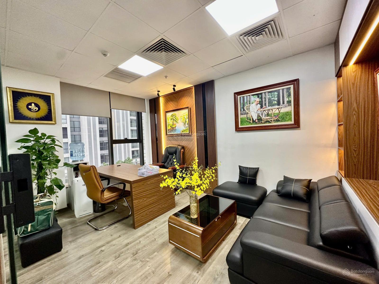 Cho thuê văn phòng tại tòa Nam Cường, Tố Hữu 70-2000m² chỉ 170k/m² - Sẵn nội thất và tiện ích đầy đủ!