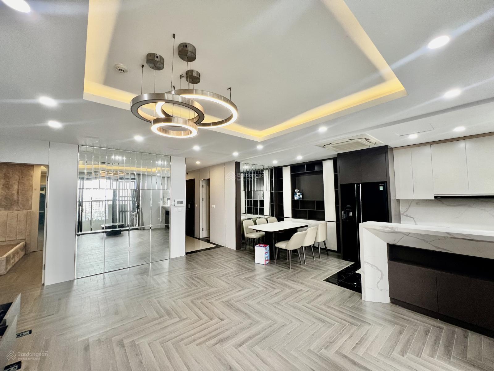 Căn hộ 2 phòng ngủ Hinode City 80m² giá 8.5 tỷ - Sẵn sàng vào ở ngay!