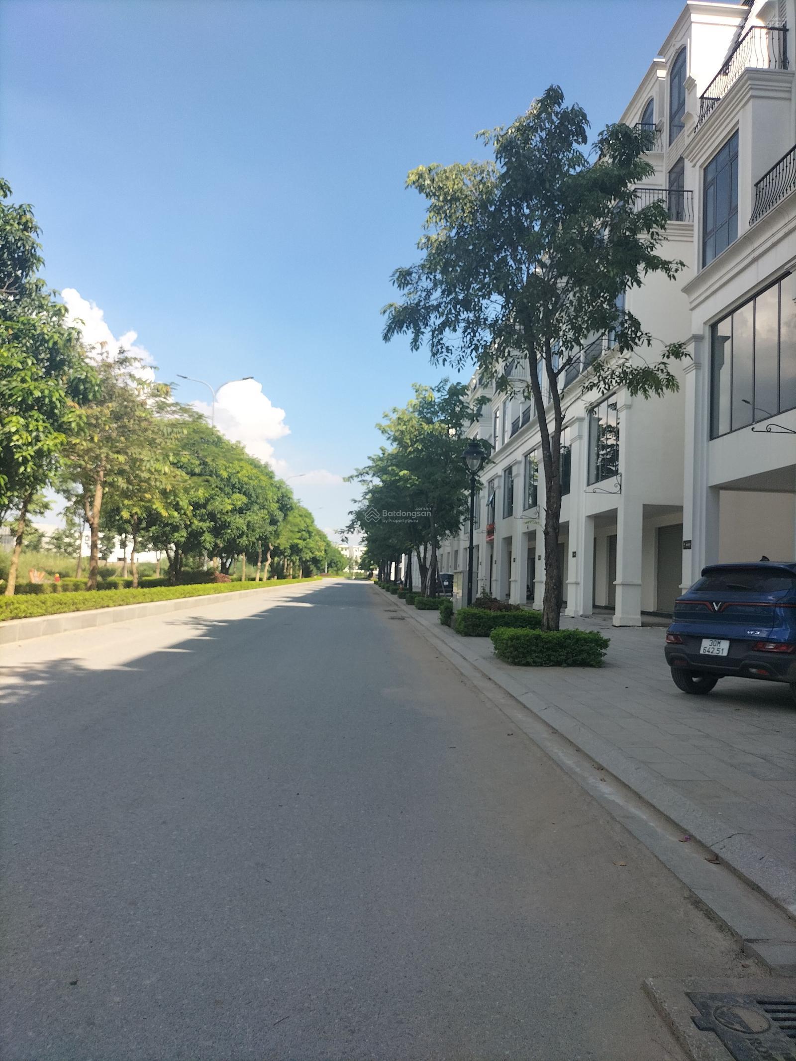 Townhouse Hinode Royal Park Hoài Đức 104m² giá 16.7 tỷ - Kinh doanh đa dạng!