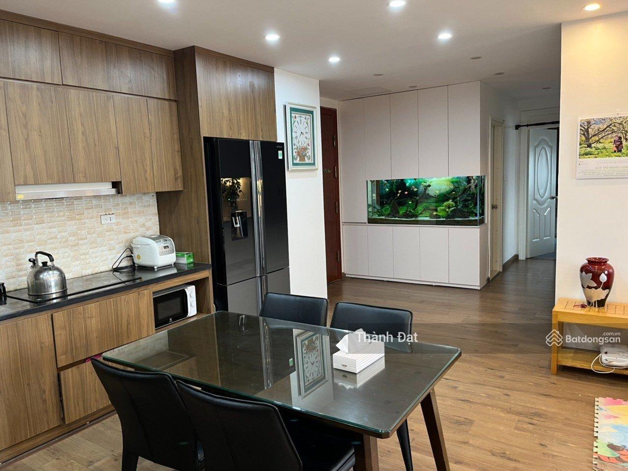 Căn hộ cho thuê 2PN, 2WC tại KĐT Cổ Nhuế, 80m² chỉ 12 triệu - Nội thất đầy đủ, sẵn sàng ở ngay!