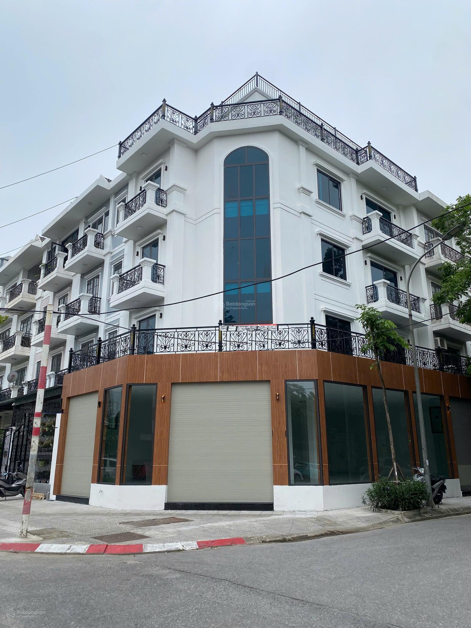 Cho thuê nhà liền kề KĐT Pháp Vân, Hoàng Mai 100m² giá 50 triệu - Thiết kế hiện đại, đầy đủ nội thất!