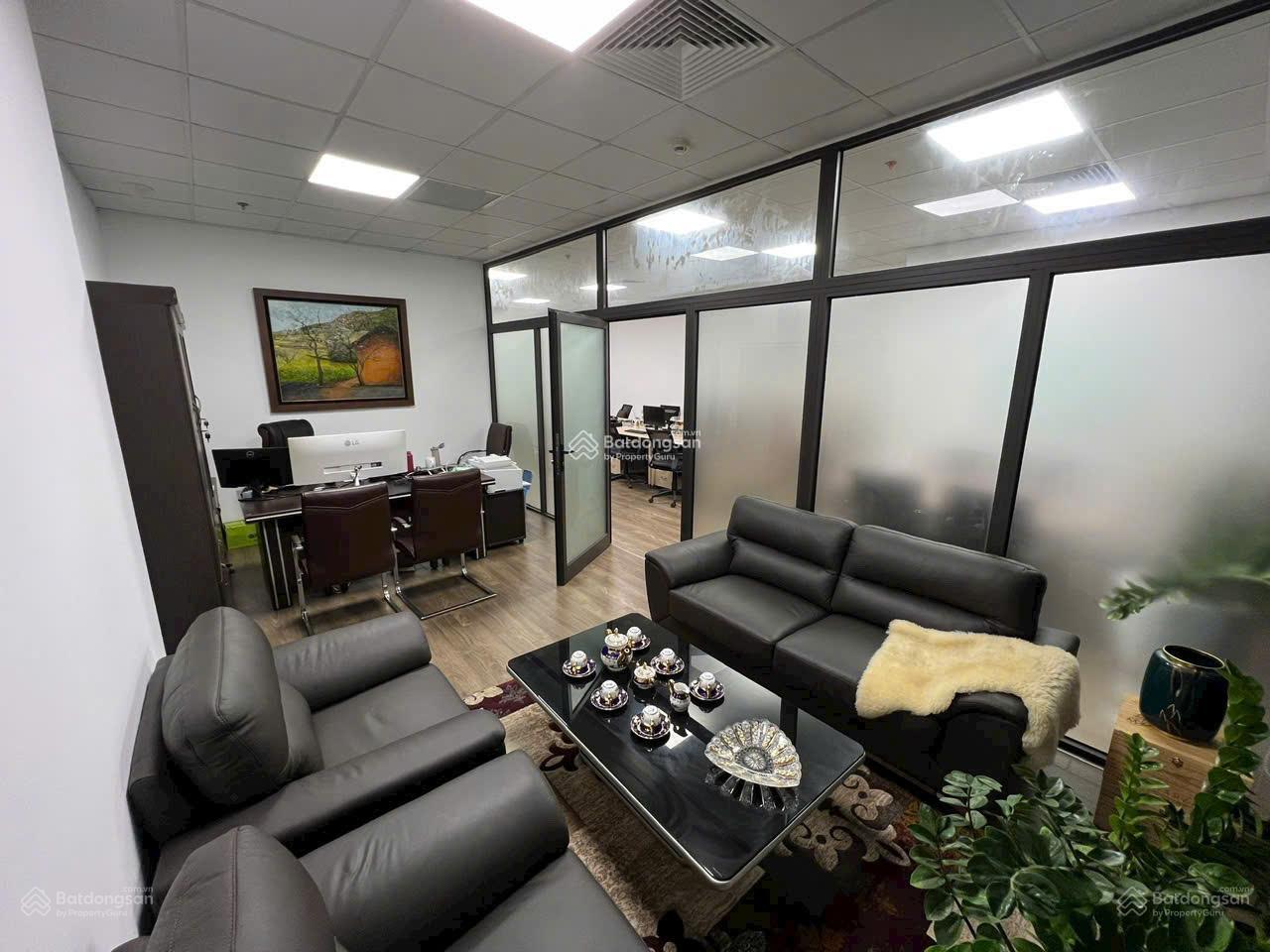 Cho thuê sàn văn phòng Green Pearl 378 Minh Khai 79m² giá 22.5 triệu - Nội thất đầy đủ, sẵn sàng làm việc!