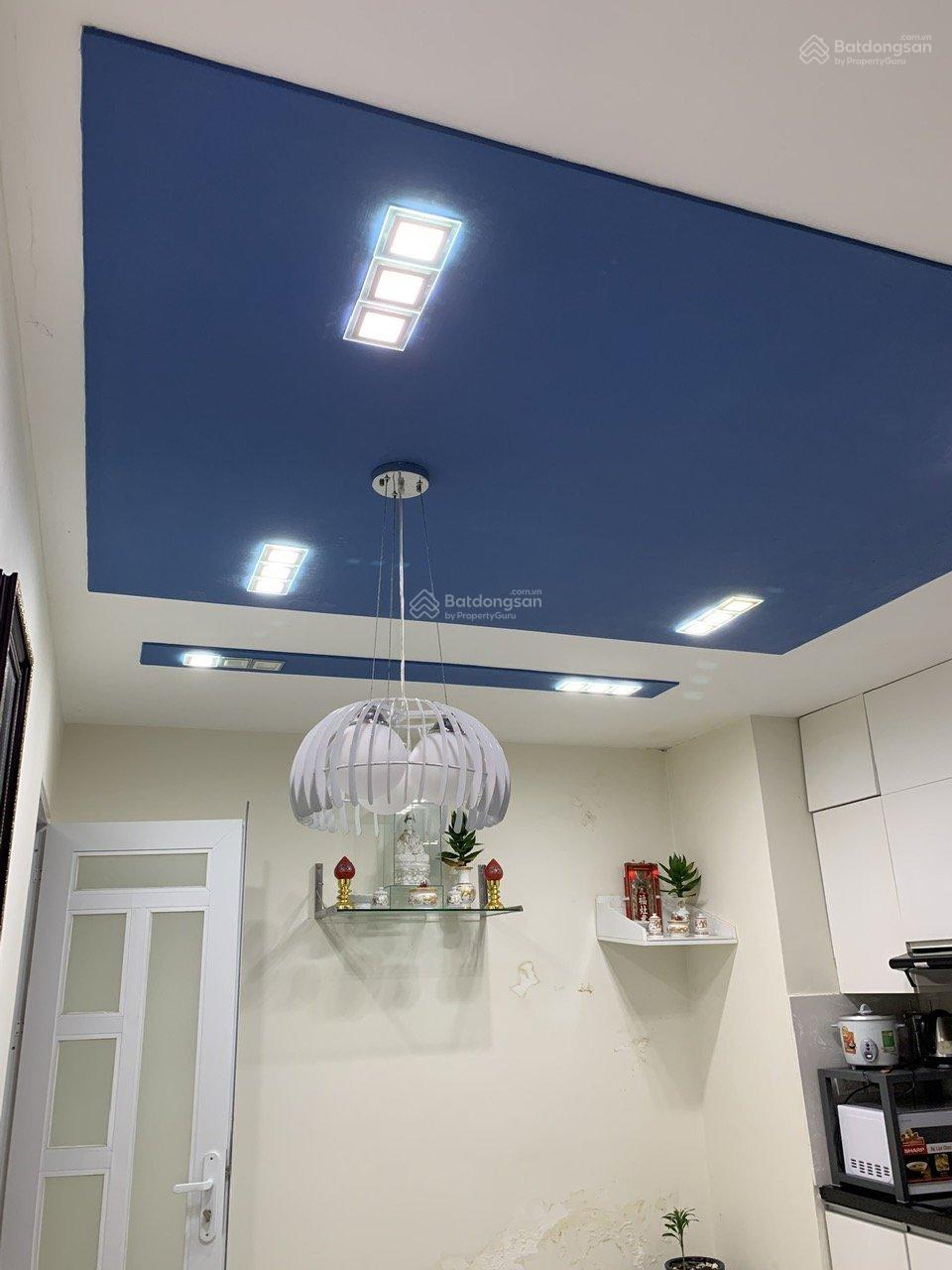 Chung cư Cửu Long Bình Thạnh 82m² giá 3.2 tỷ - Vị trí đắc địa, tiện ích đầy đủ!