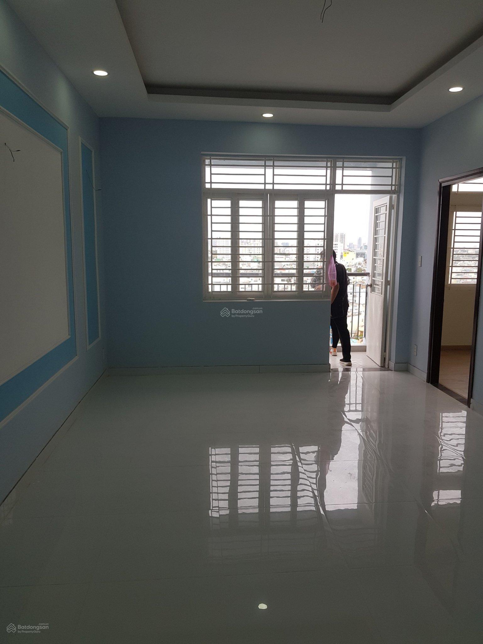 Căn hộ 312 Lạc Long Quân Quận 11 70m² giá 2.85 tỷ - Cơ hội vàng không thể bỏ lỡ!