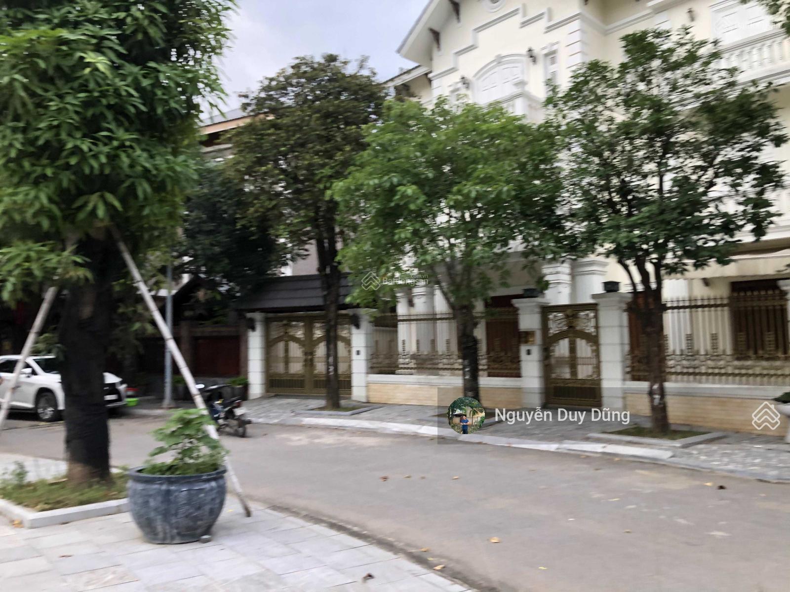 Bán biệt thự khu đô thị Phùng Khoang - Nam Từ Liêm, 150m², Giá 28.5 tỷ - Không thể bỏ lỡ!