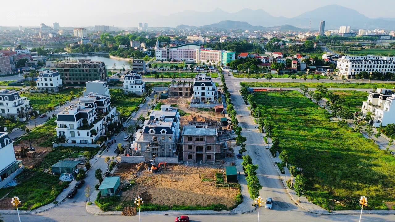 Đất nền KĐT Bắc Đầm Vạc, Đống Đa, Vĩnh Yên 297m² - Pháp lý rõ ràng, giá chỉ 15.147 tỷ!