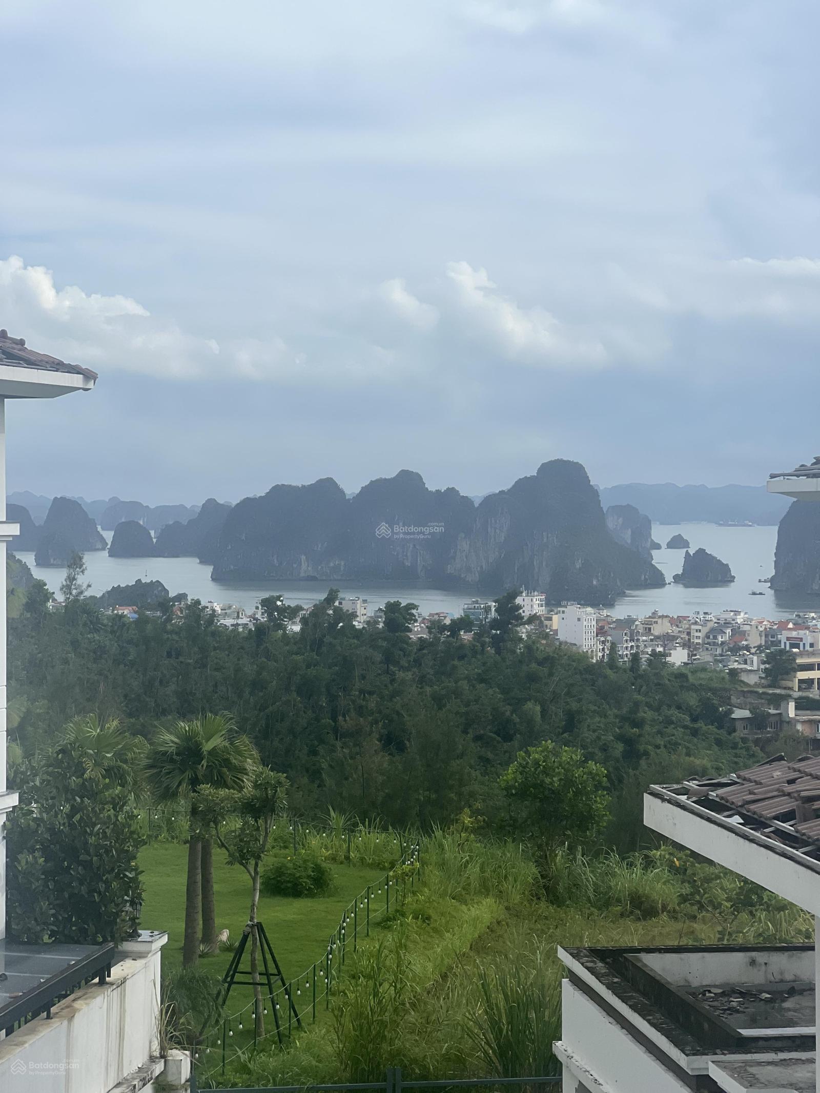 Biệt thự xây thô FLC cột 3 Hạ Long 345m² giá 14 tỷ - View biển tuyệt đẹp!