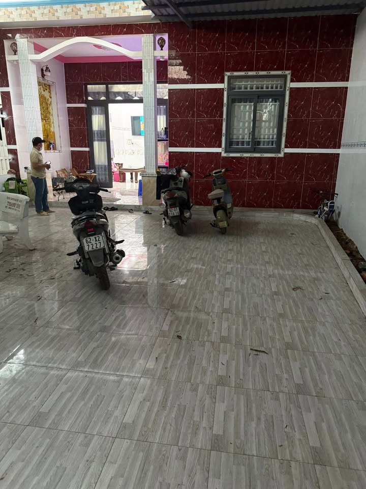 Nhà cho thuê Thị trấn Cần Giuộc 120m² giá 4 triệu - Ô tô tới nhà!