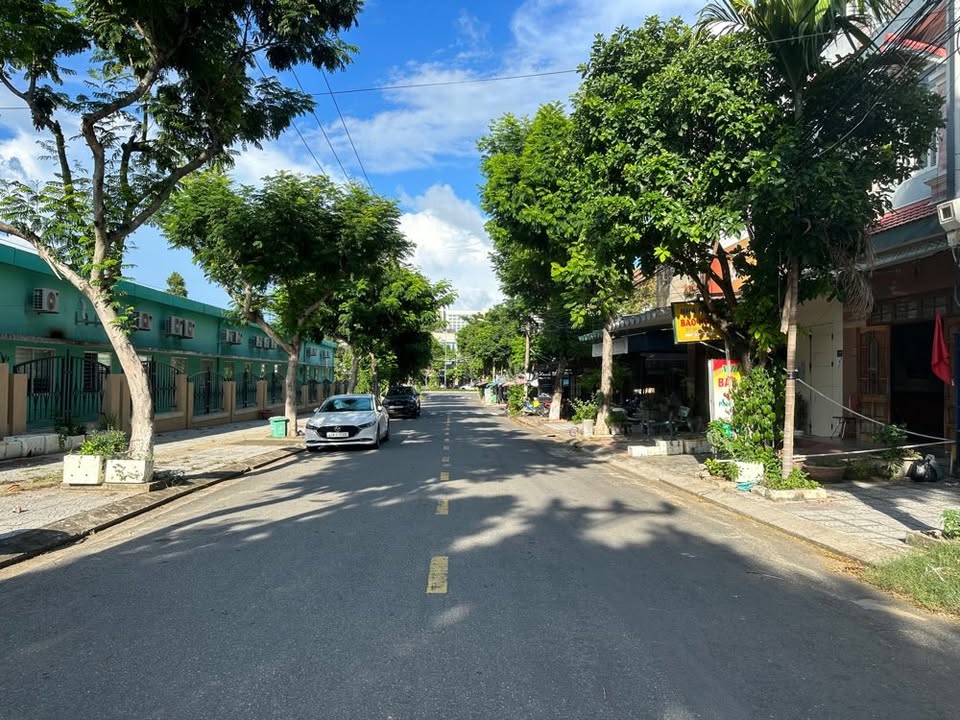 Đất nền đường Yersin, Ngũ Hành Sơn, Đà Nẵng 100m² giá 6.2 tỷ - Cơ hội đầu tư hấp dẫn!
