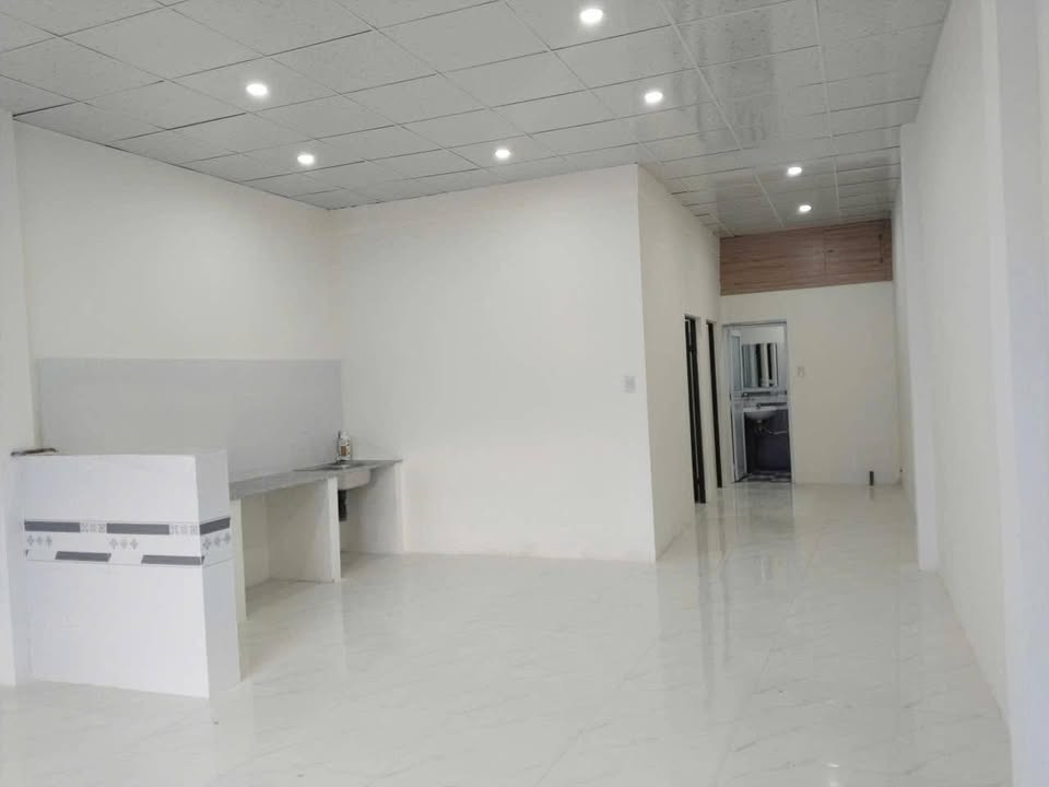 Nhà cho thuê tại Nguyễn Xiển, Nha Trang 70m² - Giá chỉ 4 triệu/tháng!