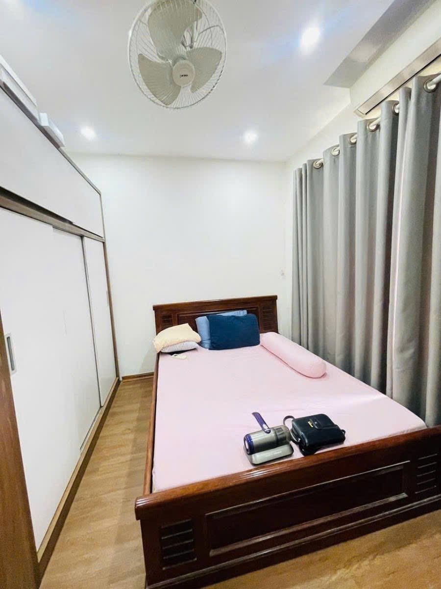 Nhà phố Thụy Khuê 39m² giá 8,9 tỷ - Thiết kế hiện đại, gần Hồ Tây!