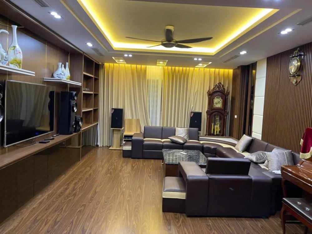 Bán nhà phố Nguyễn Lương Bằng 57m² giá 25 tỷ - Vị trí đắc địa, kinh doanh sầm uất!