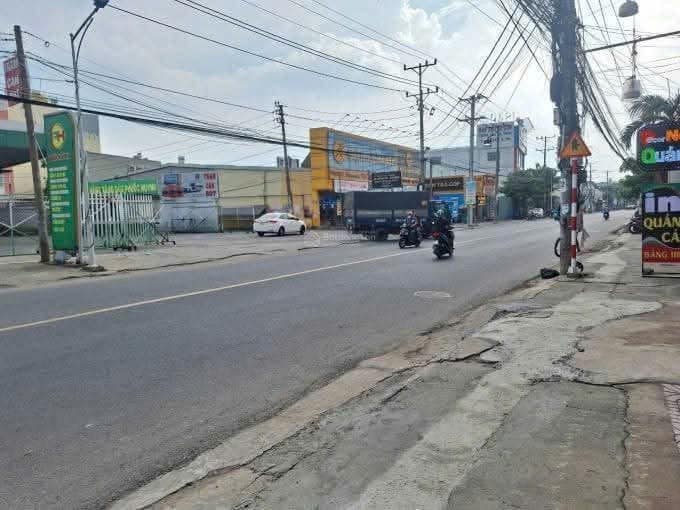 Nhà mặt tiền đường 22/12, phường Thuận Giao, 147m² giá 7.9 tỷ - Cơ hội đầu tư tuyệt vời!