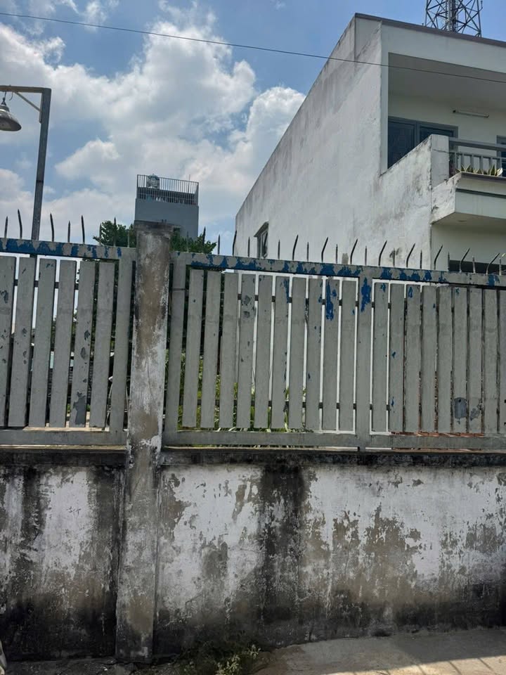 Đất thổ cư 104m² tại Đông Thạnh, Hóc Môn giá 2.75 tỷ - Gần chợ và nhà thờ!