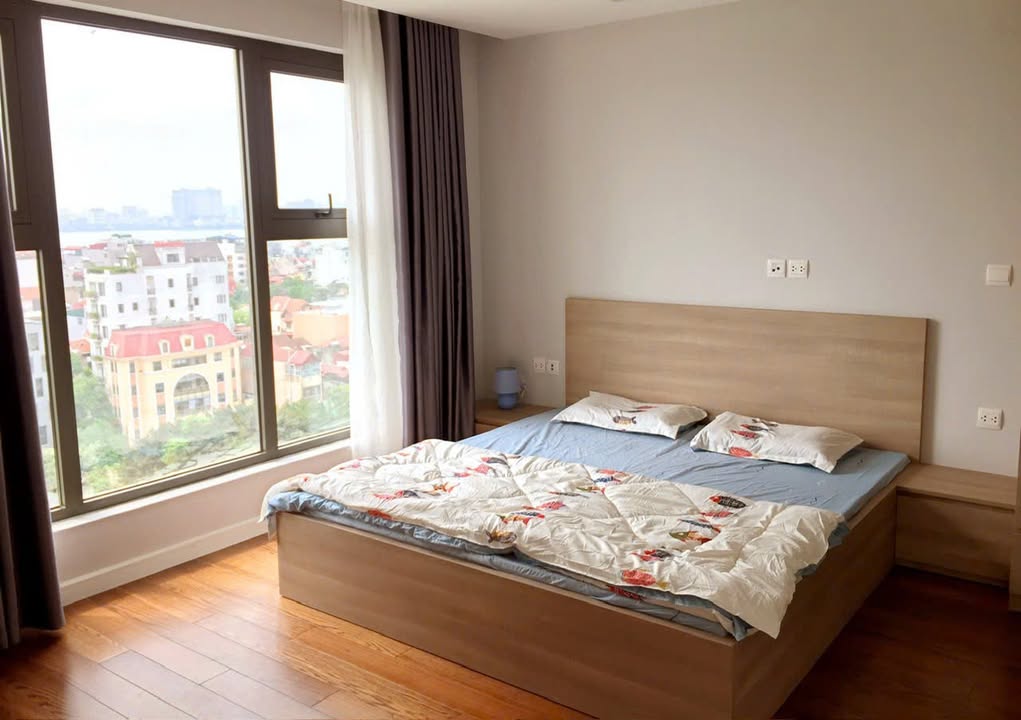 Căn hộ D'. Le Roi Soleil Tân Hoàng Minh 2PN 22 triệu - View Hồ Tây đẳng cấp!