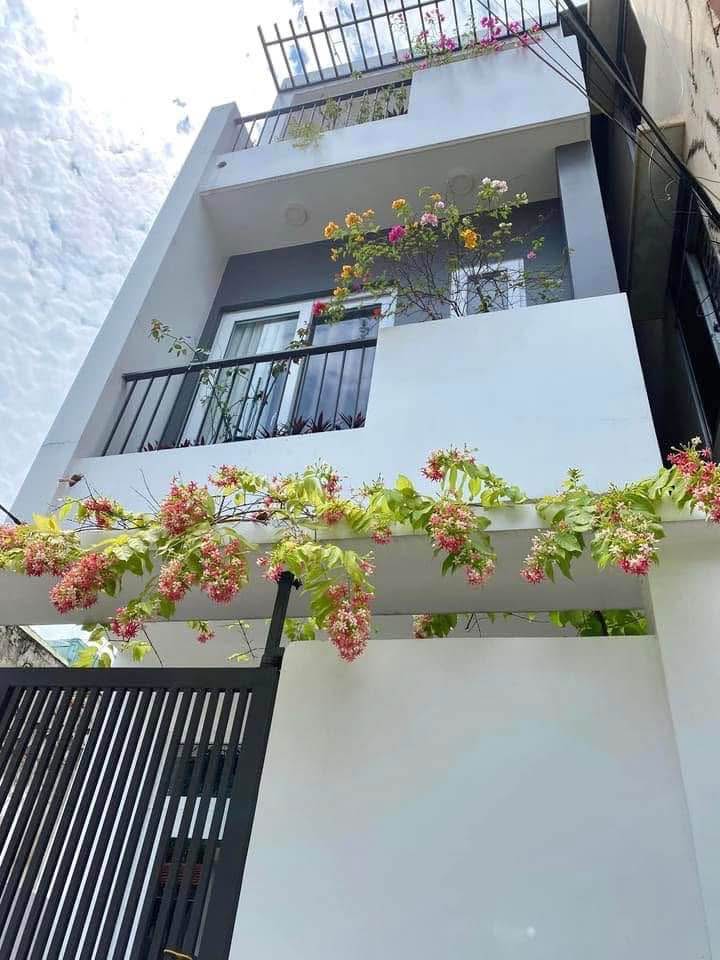 Nhà riêng 3 tầng Dũng Sĩ Thanh Khê 52m² giá 4.55 tỷ - Gần biển và trường học!