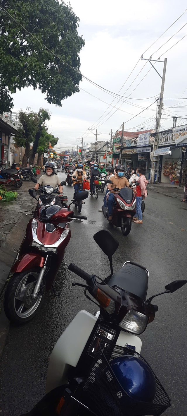 Nhà mặt tiền đường Đoàn Thị Kia, Dĩ An 360m² giá 10.5 tỷ - Đầu tư sinh lời hấp dẫn!