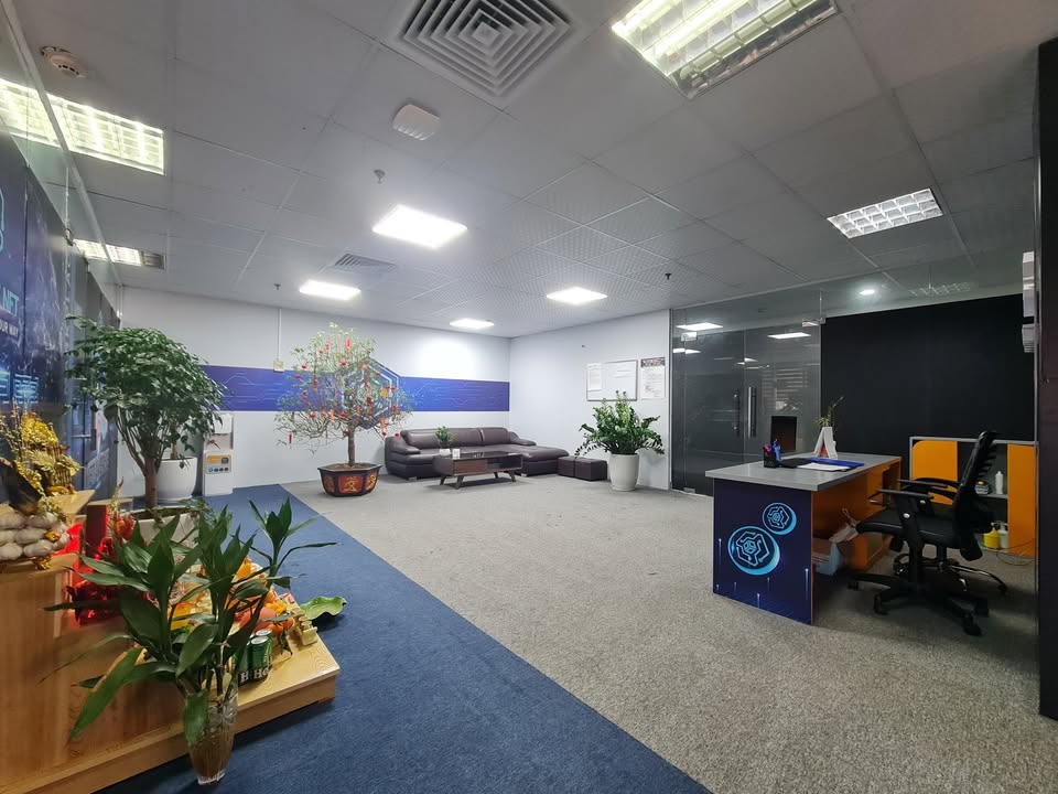 Văn phòng cho thuê đường Ngụy Như Kon Tum 110m² giá 19 triệu - Không gian làm việc linh hoạt!