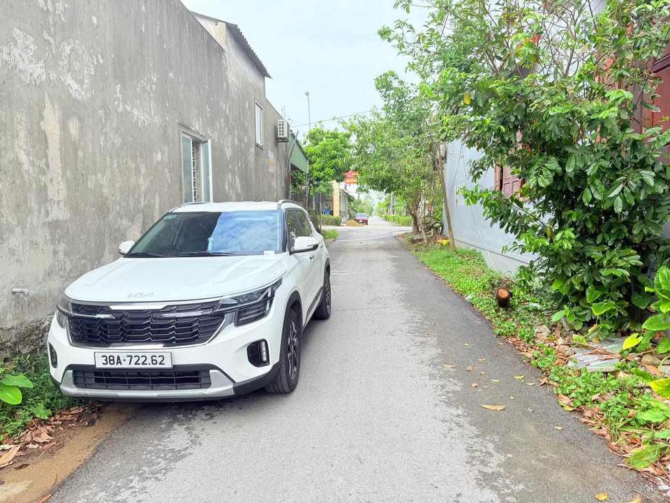 Đất nền Thạch Hưng 105m² giá 1.8 tỷ - Sổ hồng chính chủ, đường thảm 5-6m