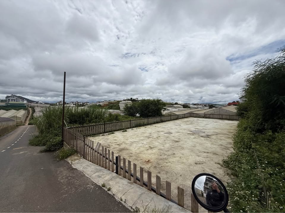 Đất nền Đà Lạt 323m² giá 13.5 tỷ - Vị trí đẹp cho villa nghỉ dưỡng!