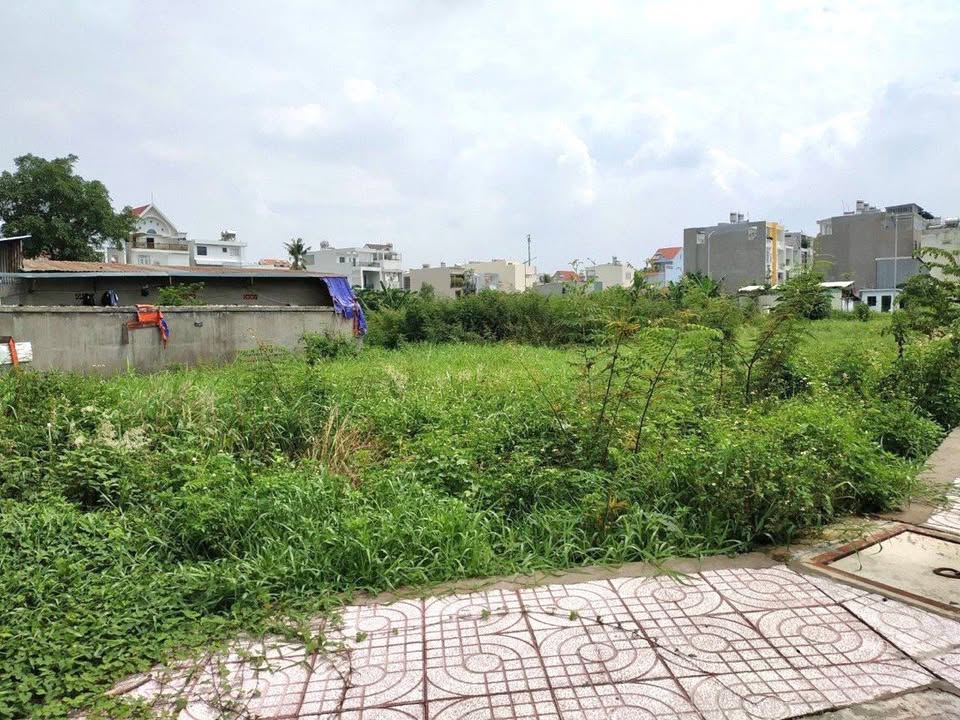 Đất khu dân cư Bình Tân 100m² giá 1.699 tỷ - Sổ hồng riêng, thuận tiện đi lại!