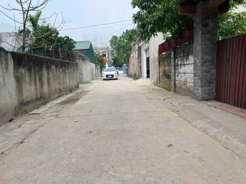 Đất nền Lạc Xá, Quế Võ 112m² - Sát KCN Quế Võ 3, Giao thông thuận lợi!