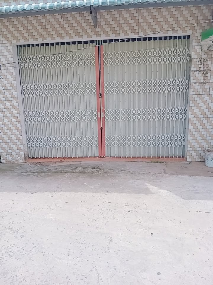 Nhà cho thuê mặt tiền ấp 4, Tân Hưng, Cái Bè - Giá chỉ 900k/tháng!