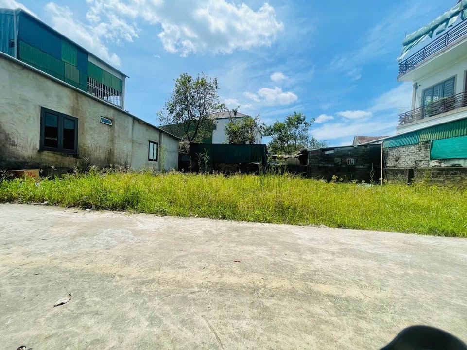 Đất nền Minh Tiến Thạch Hà 77m² giá 1.1 tỷ - Đường thông thoáng, hướng Tây Bắc!