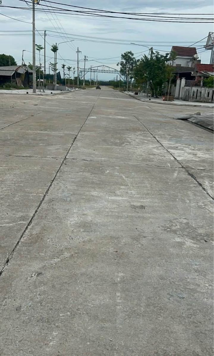 Đất nền Khu Tái định cư Lệ Sơn, Duy Nghĩa 300m² chỉ 2.7 tỷ - Giá tốt không thể bỏ lỡ!