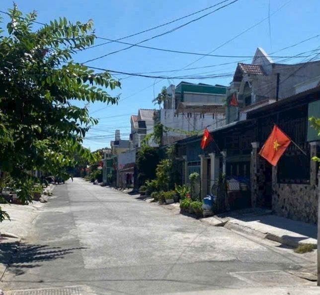 Đất nền Phú Thủy, Phan Thiết 153m² giá 3.3 tỷ - Pháp lý rõ ràng, tiện ích đầy đủ!