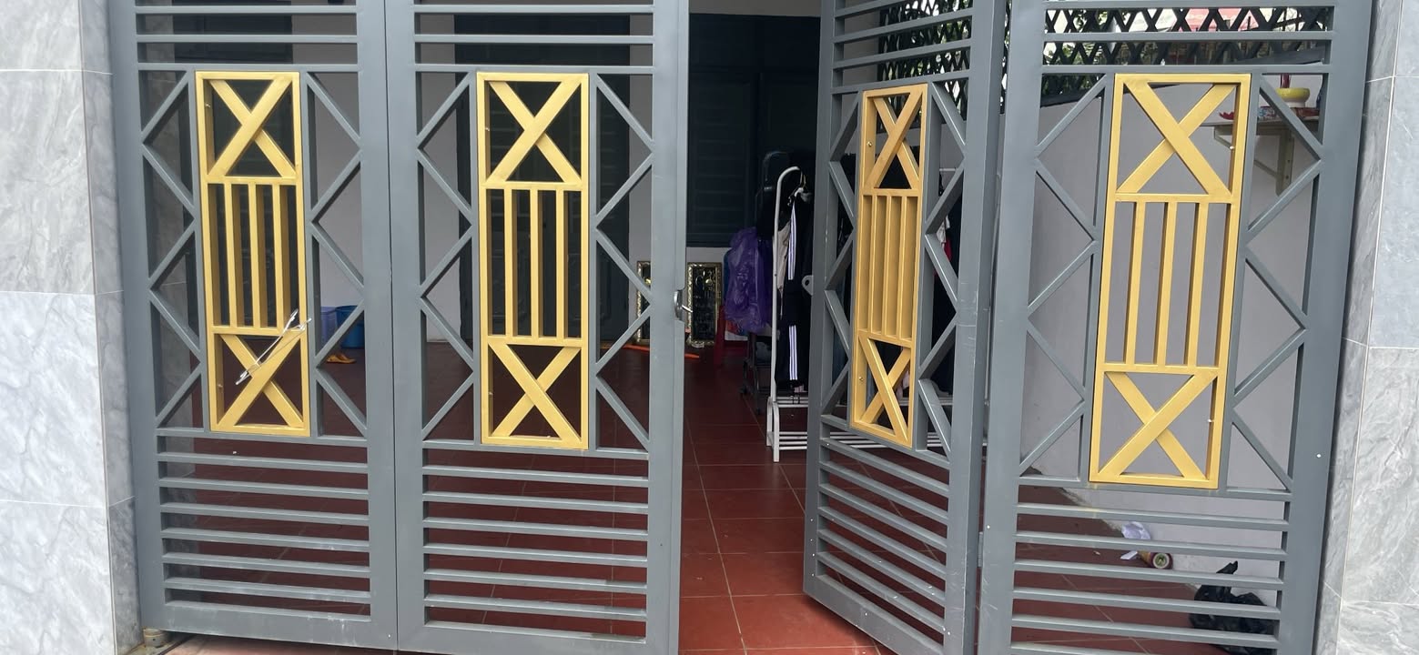 Nhà nguyên căn cho thuê 32/34 Chi Lăng - Gần trung tâm, thoáng mát!