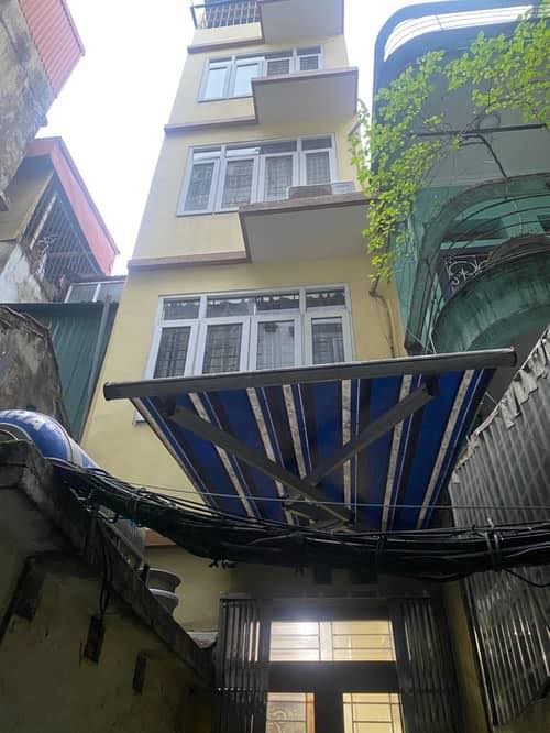 Nhà 5 tầng Ngô Sỹ Liên 21.5m² giá 5.1 tỷ - Gần Văn Miếu, ô tô tránh