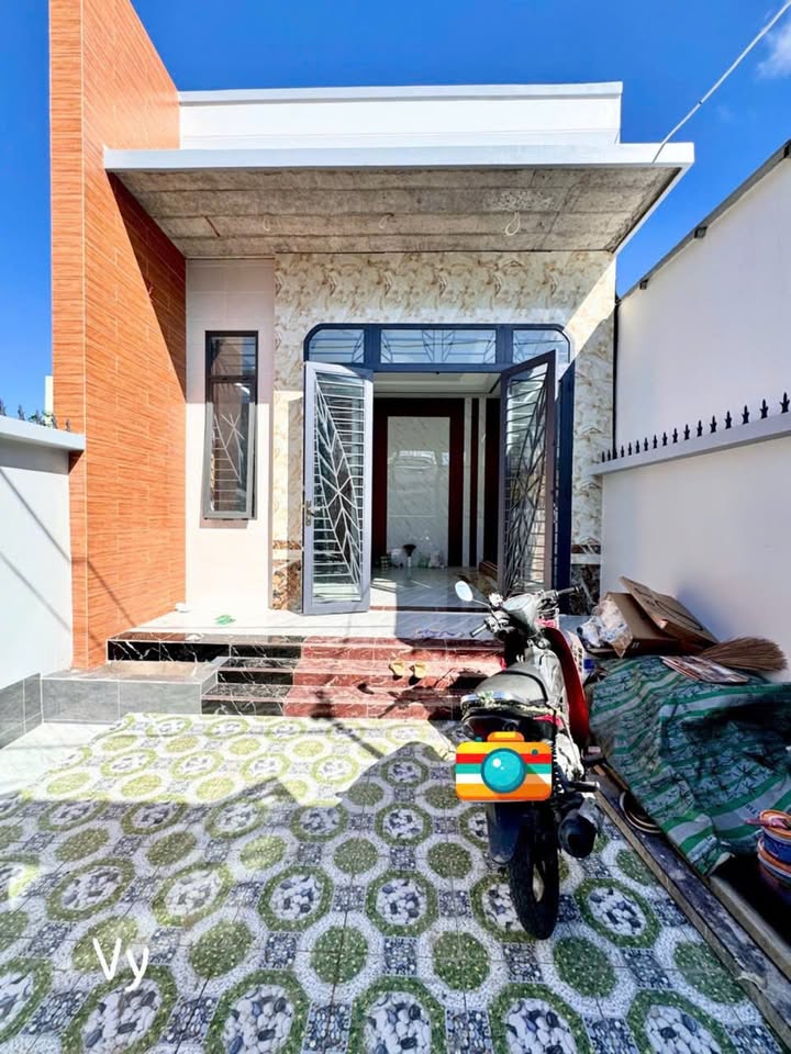 Nhà trệt cho thuê Hưng Lợi Cần Thơ 100m² giá 6.5 triệu - Thiết kế sang trọng, an ninh cao