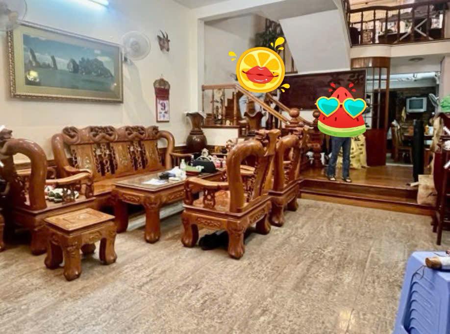 Bán nhà 3 tầng đường Lê Thanh Nghị, quận Hải Châu, Đà Nẵng - Giá 13.5 tỷ - Pháp lý rõ ràng!