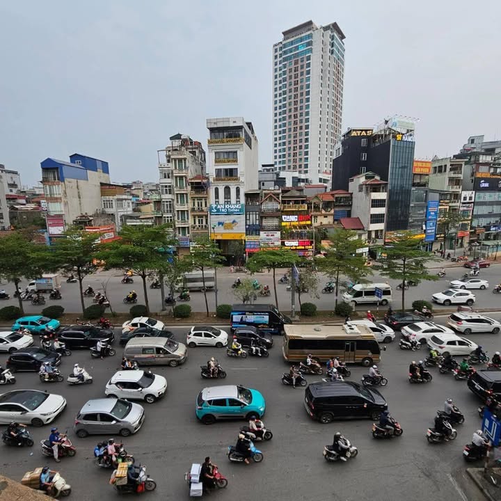 Mặt phố Trường Chinh, Đống Đa 57m² giá 26 tỷ - Đầu tư sinh lời tuyệt vời!