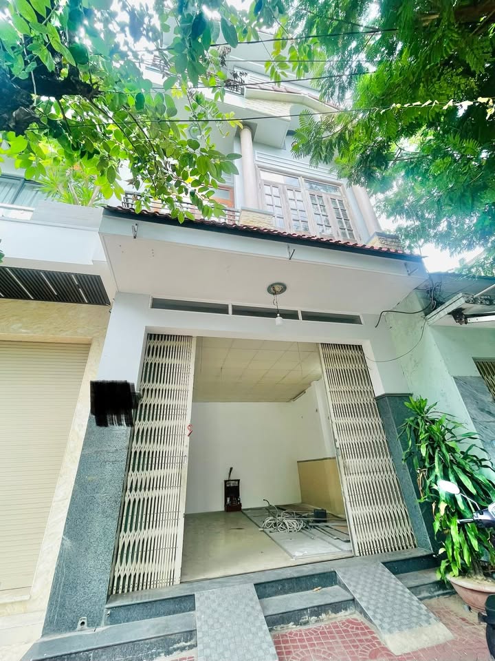 Nhà mặt tiền kinh doanh Lý Thái Tổ Quy Nhơn 70m² giá 7 tỷ - Đầu tư sinh lời ngay!