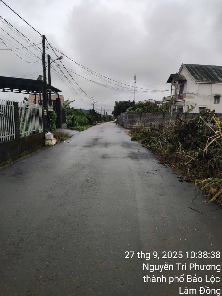 Đất mặt tiền Hẻm 82 Nguyễn Tri Phương, Bảo Lộc 150m² - Giá siêu ngộp chỉ 1.35 tỷ!