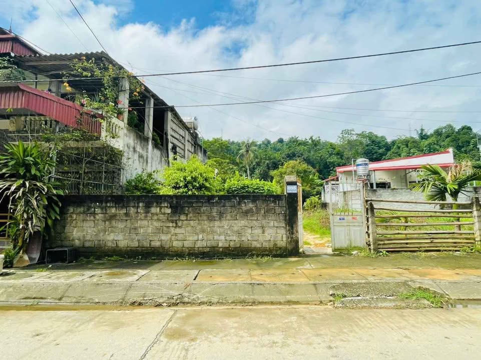 Đất nền đường Trần Văn Nỏ, Cam Đường, 200m² giá 1 tỷ - Mặt tiền rộng thoáng đãng!