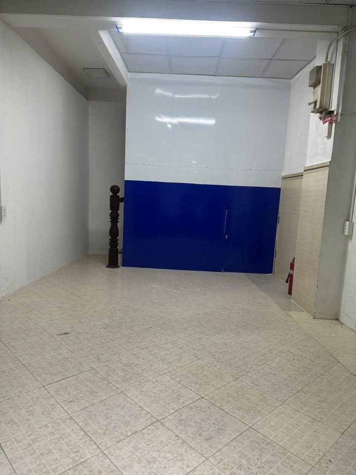 Nhà thuê hẻm xe tải Cách Mạng Tháng 8, Quận 10, 49m² giá 17 triệu - Phù hợp ở kết hợp kinh doanh!