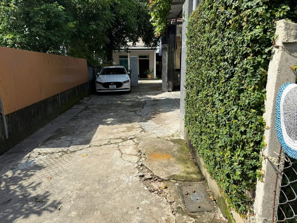 Đất nền đường Nguyễn Hoàng, 113m² giá 2.2 tỷ - Ô tô vào tận nơi!