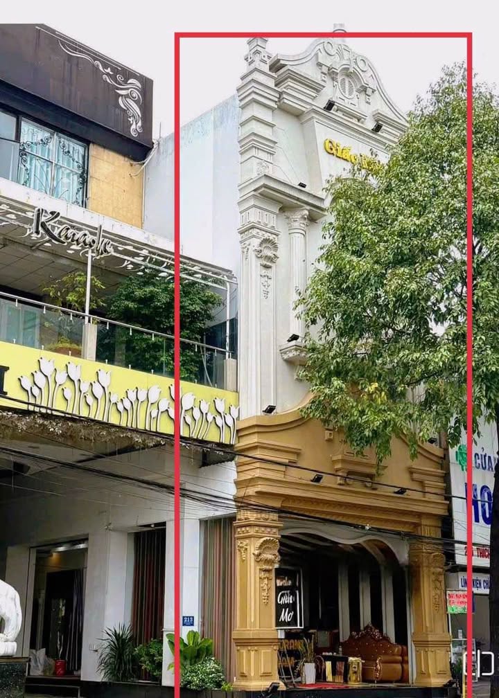 Cho thuê mặt bằng kinh doanh Chánh Nghĩa, Thủ Dầu Một, 240m² - Vị trí đắc địa, phù hợp mọi ngành nghề!