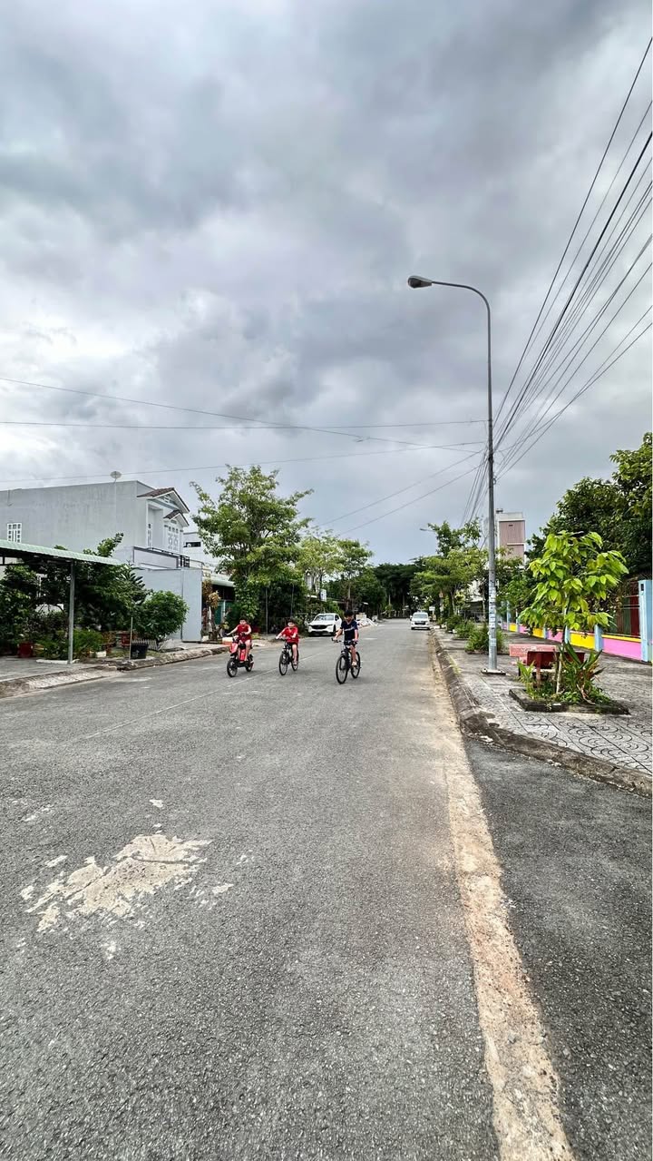 Nhà 1 Trệt 1 Lầu KDC Bình Nhựt, Cần Thơ 85m² Giá 4.29 Tỷ - Vị Trí Đắc Địa Gần AEON Mall!