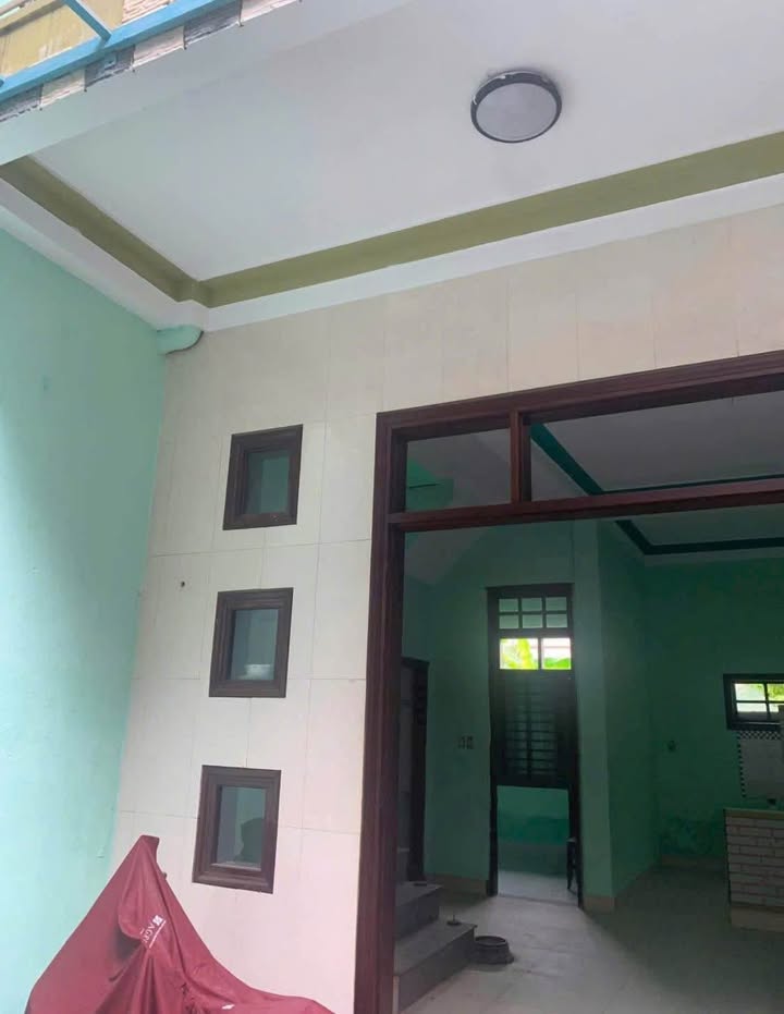 Nhà 3 tầng đường Nguyễn Huệ, TP Huế 55m² giá 2.7 tỷ - Hướng Đông thoáng mát!