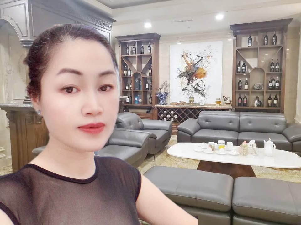 Nhà đẹp Pháo Đài Láng 36m² giá 7.8 tỷ - Thiết kế tinh tế, sẵn sàng ở ngay!